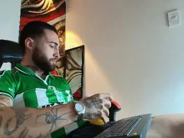 Chaturbate Adult Webcams of luke_davis01