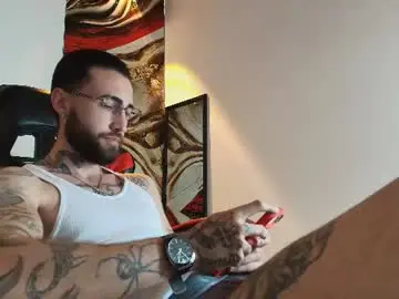 Chaturbate Free Live Porn of luke_davis01