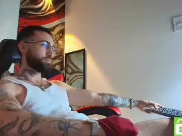 Chaturbate Watch Live Sex Cams of luke_davis01