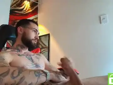 Chaturbate Adult Webcams of luke_davis01