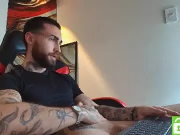 Chaturbate Adult Webcams of luke_davis01