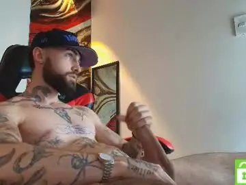 Chaturbate Sex Chat of luke_davis01