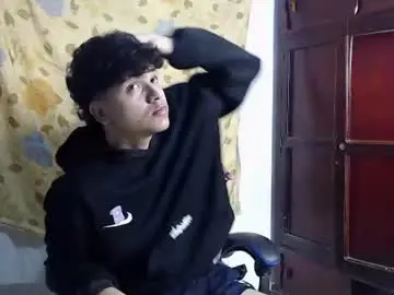 Chaturbate Live Sex of alice_julls