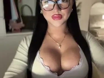 Chaturbate Free Live Porn of foxyluscious