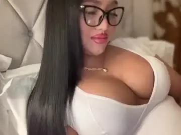Chaturbate Adult Video Chat of foxyluscious