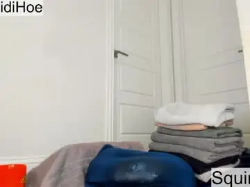 Chaturbate Adult Webcams of heidiandfriends