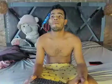 Chaturbate Live Sex of leylarose_jacksmith