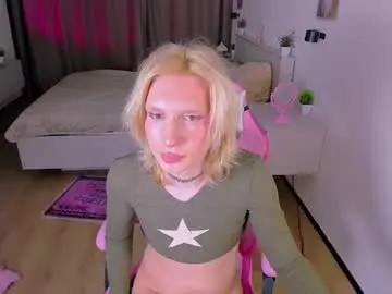 Chaturbate Adult Video Chat of mikaella_nicole