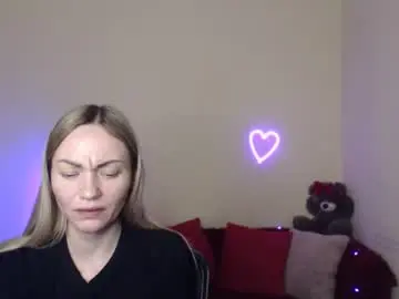 Chaturbate Sex Chat of mikkey_mouse8