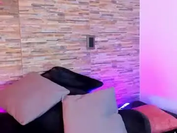 Chaturbate Best live sex cam show of nath_redrex