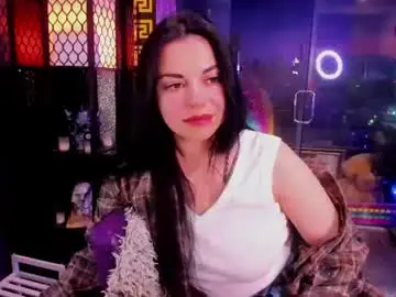 Chaturbate Live Sex Cam of alma_pearl