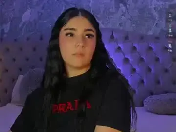 Chaturbate Live Porn of bellinda_21