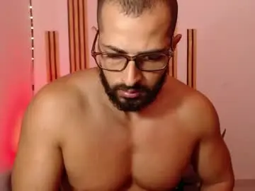 Chaturbate Live Porn of chris_magnum_