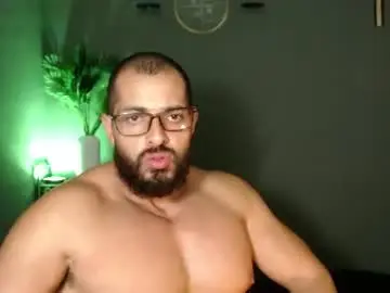 Chaturbate Live Sex of chris_magnum_