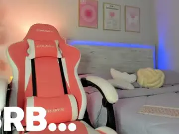 Chaturbate Best live sex cam show of emilyn_keatting