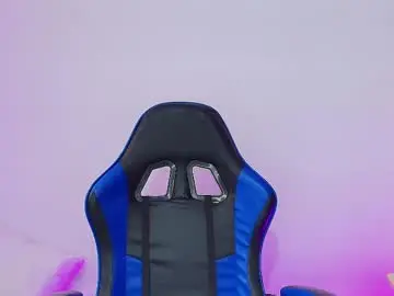 Chaturbate Free Live Porn of emma_honey__