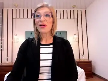 Chaturbate Sex Cam of madissonlow