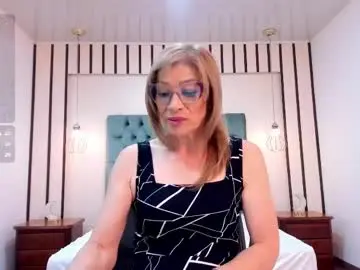 Chaturbate Best live sex cam show of madissonlow