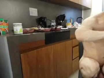Chaturbate Adult Webcam of midgettripod1