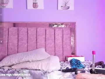 Chaturbate Watch Live Sex Cams of selene_cute05