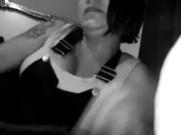 Chaturbate Watch Live Sex Cams of wifeonly