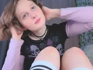 Chaturbate Live Sex Cam of c0ralynx