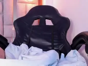Chaturbate Free Porn Cam of camilaa_smith_