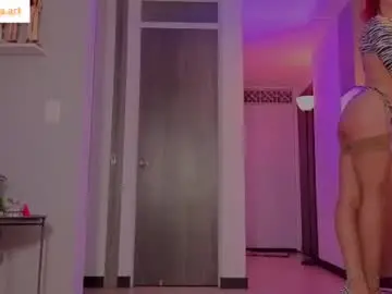 Chaturbate Best live sex cam show of julianna_saenz