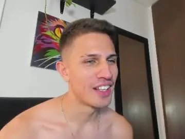 Chaturbate Free Porn Cam of kevin_ahs1