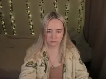 Chaturbate Sex Cam of miora_nox
