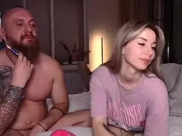 Chaturbate Live Sex Cam of nikki7377