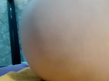 Chaturbate Free Porn Cam of alidaalida2