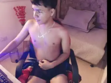 Chaturbate Best live sex cam show of noa_hot69