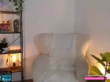Chaturbate Live Sex of lucylia_