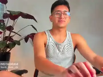 Chaturbate Live Sex Cam of santi_mdz