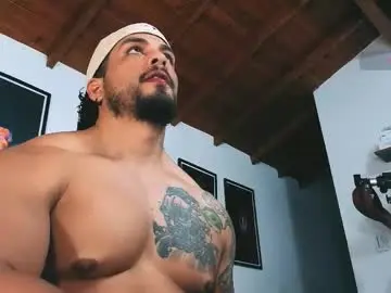 Chaturbate Best live sex cam show of silvabranko