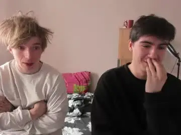 Chaturbate Live Sex Cam of stralght_twinks