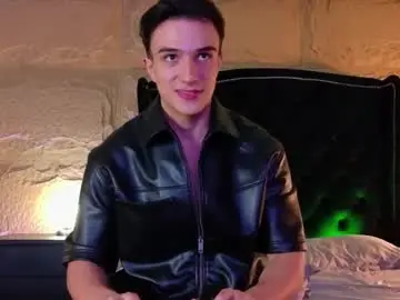 Chaturbate Nude Webcam of aslanfox_