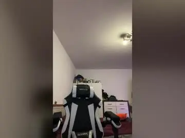Chaturbate Free Porn Cam of crazydickboy3