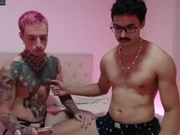 Chaturbate Free Porn Cam of erikcolle