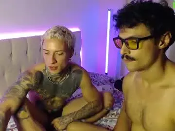 Chaturbate Live Sex Cam of erikcolle
