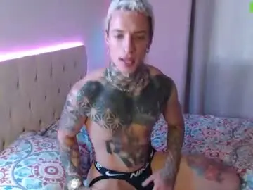 Chaturbate Watch Live Sex Cams of erikcolle