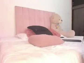 Chaturbate Live Sex Cam of mara_sans