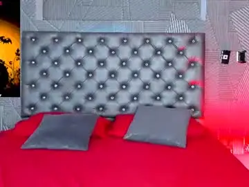 Chaturbate Free Live Porn of valerydiamond_