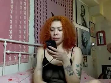 Chaturbate Live Sex Cam of honeyruby