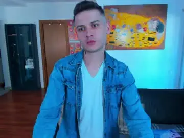 Chaturbate Sex Cam of stashott69
