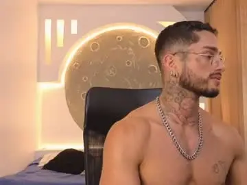 Chaturbate Live Sex of alanrodgers2_0
