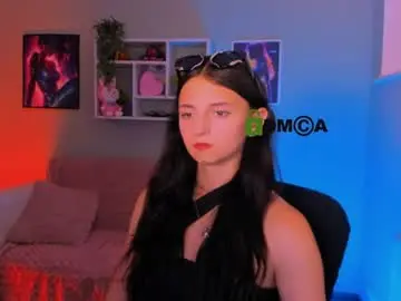 Chaturbate Live Sex of alessiaarouge
