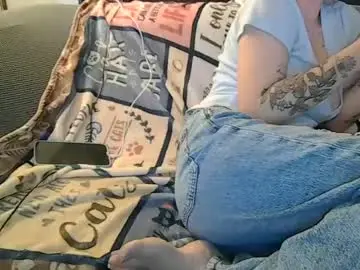 Chaturbate Live Sex Cam of alliebearx