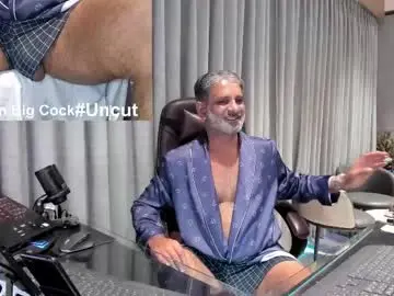 Chaturbate Live Sex Cam of alpha_uk_boss